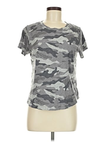 Old Navy Active T-Shirt (view 1)