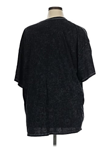 Akira 3/4 Sleeve T-Shirt (view 2)