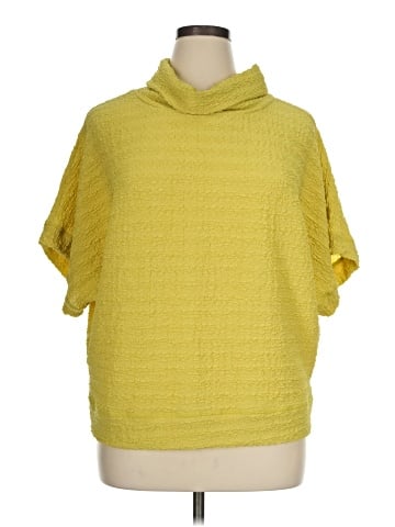 Inoah Short Sleeve Turtleneck (view 1)