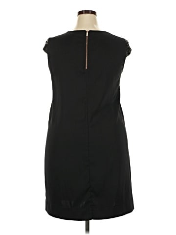 Mossimo Casual Dress (view 2)