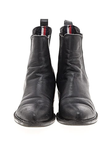 Tommy Hilfiger Ankle Boots (view 2)