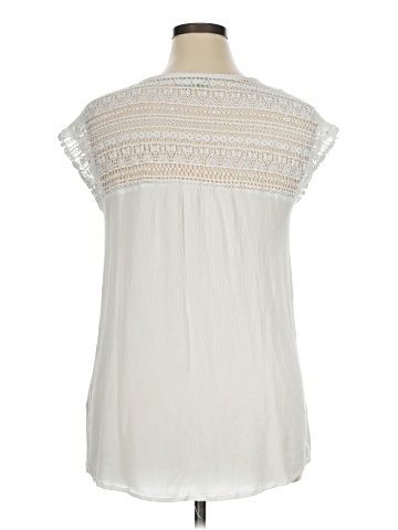 Maurices Short Sleeve Blouse (view 2)
