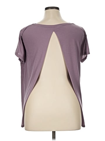 Under Armour Short Sleeve T-Shirt (view 2)