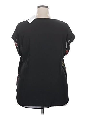 7th Avenue Design Studio New York & Company Short Sleeve Blouse (view 2)