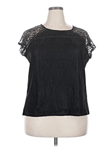 7th Avenue Design Studio New York & Company Short Sleeve Top (view 1)