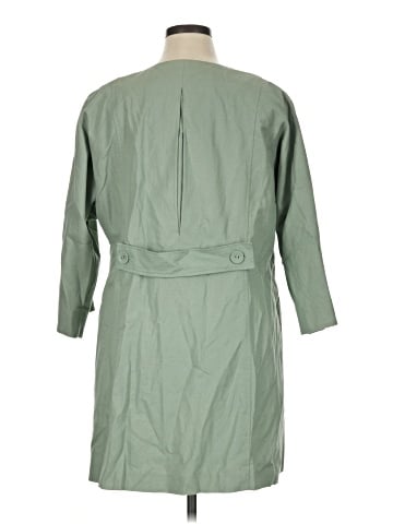 Victor by Victor Alfaro Raincoat (view 2)