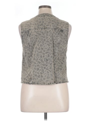 Universal Thread Sleeveless Button-Down Shirt (view 2)