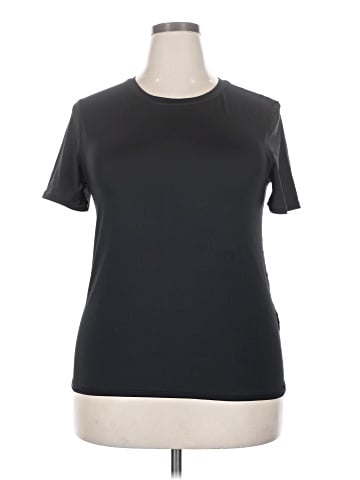 Fabletics Active T-Shirt (view 1)