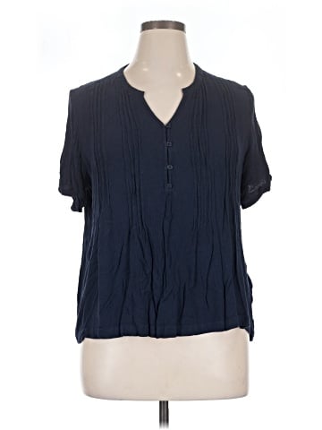 Market and Spruce Short Sleeve Blouse (view 1)