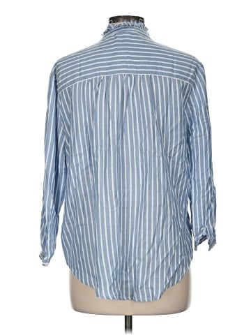 BeachLunchLounge 3/4 Sleeve Button-Down Shirt (view 2)
