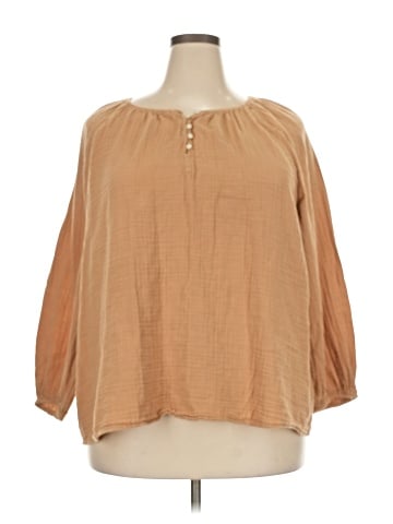 Old Navy 3/4 Sleeve Blouse (view 1)