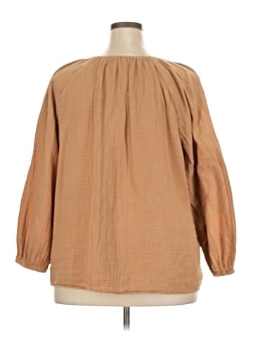 Old Navy 3/4 Sleeve Blouse (view 2)