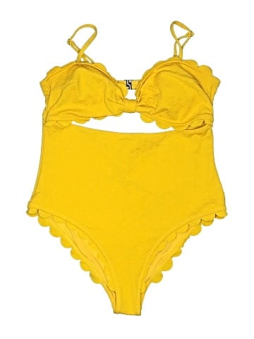 Cupshe Swimsuit Top (view 1)
