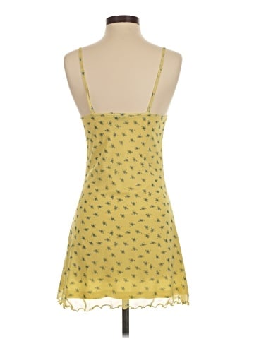 Urban Outfitters Casual Dress (view 2)