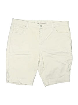 Gloria Vanderbilt Khaki Shorts