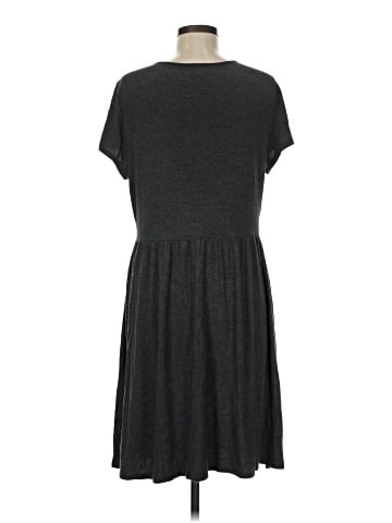 Old Navy Casual Dress (view 2)