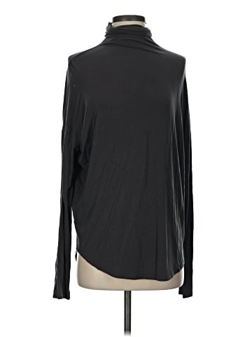 Vince. Long Sleeve Turtleneck (view 1)