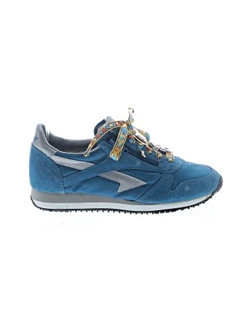 Cougar Sneakers (view 1)