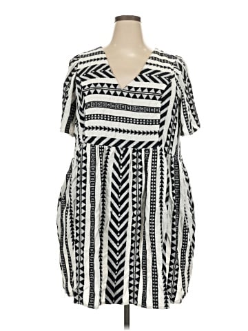 Old Navy Casual Dress (view 1)