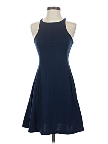 Old Navy Casual Dress (view 1)