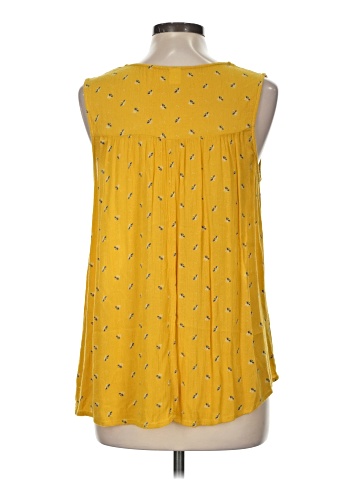 Old Navy Sleeveless Blouse (view 2)