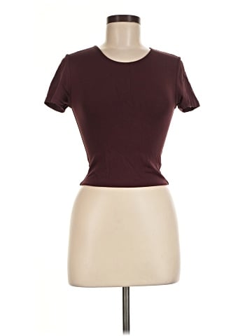 Babaton Short Sleeve T-Shirt (view 1)
