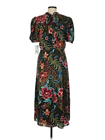 Julia Jordan Casual Dress (view 2)