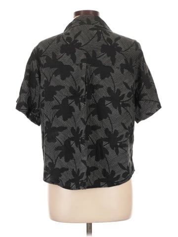 Universal Thread Short Sleeve Blouse (view 2)