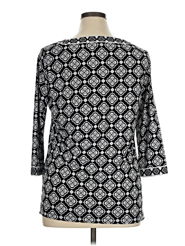 Magnolia Grace 3/4 Sleeve Top (view 2)