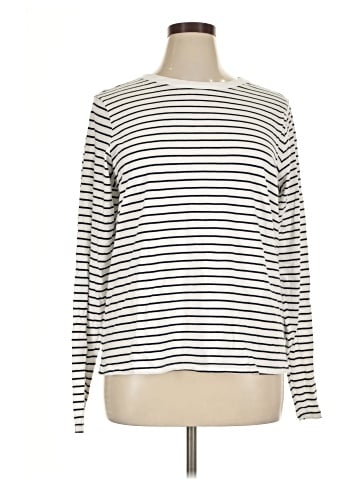 Old Navy Long Sleeve T-Shirt (view 1)