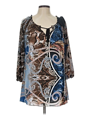 Mechant 3/4 Sleeve Blouse (view 1)