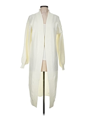 Flat White Kimono (view 1)