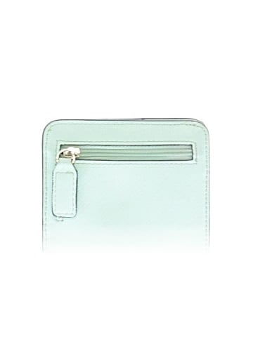 Unbranded Wallet (view 2)