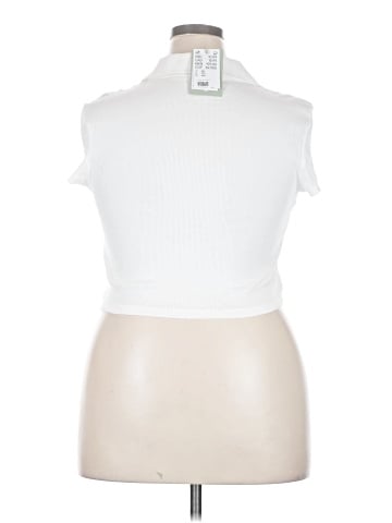 Divided by H&M Short Sleeve Top (view 2)