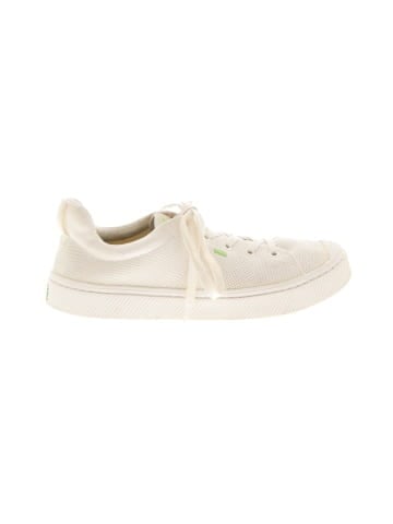 Cariuma Sneakers (view 1)