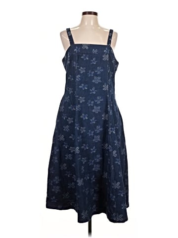 Solitaire Casual Dress (view 1)