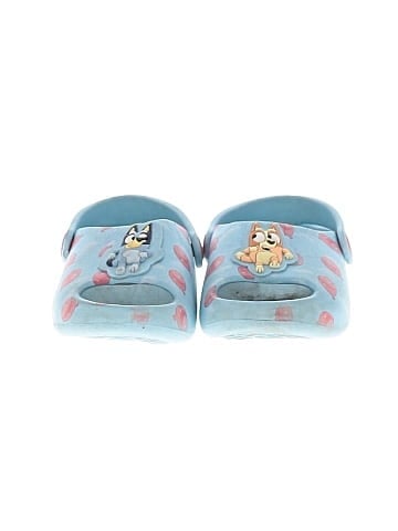 Bluey Clogs (view 2)