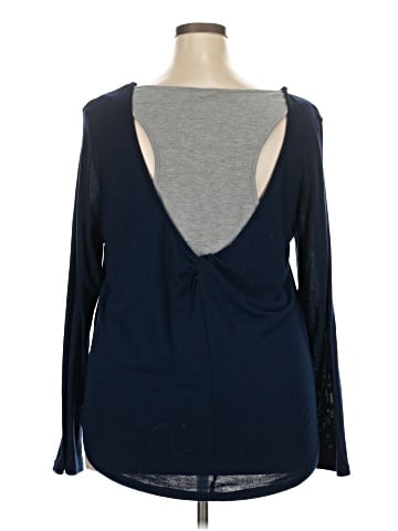 Simple Cardigan (view 2)