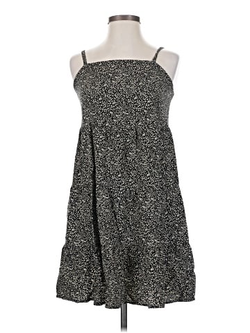 Old Navy Casual Dress (view 1)
