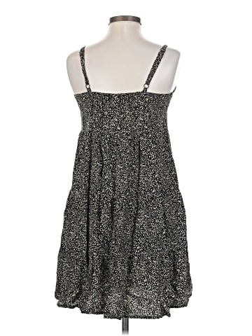 Old Navy Casual Dress (view 2)