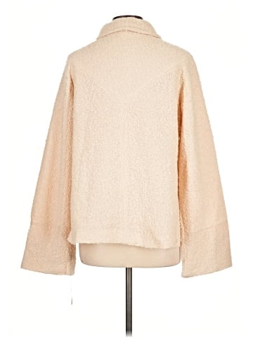 Newport News Poncho (view 2)