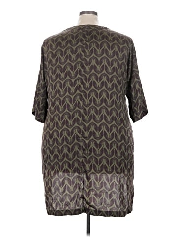 Melissa McCarthy Seven7 Short Sleeve Blouse (view 2)