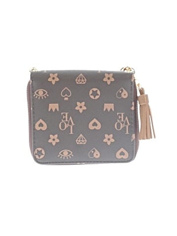 Claire's Wallet (view 2)