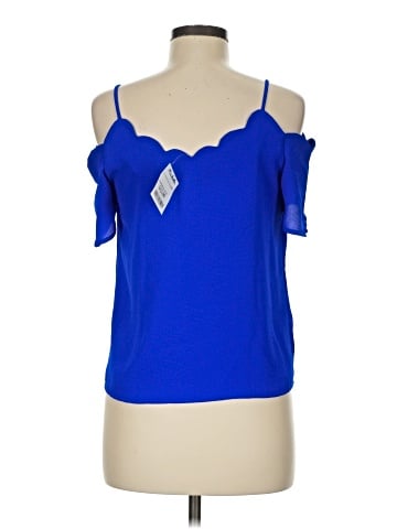 Monteau Short Sleeve Top (view 2)