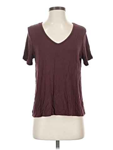 Old Navy Short Sleeve T-Shirt (view 1)