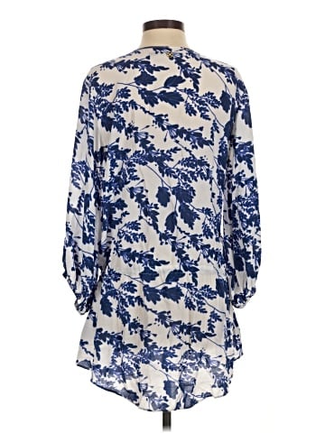 ViX by Paula Hermanny 3/4 Sleeve Blouse (view 2)