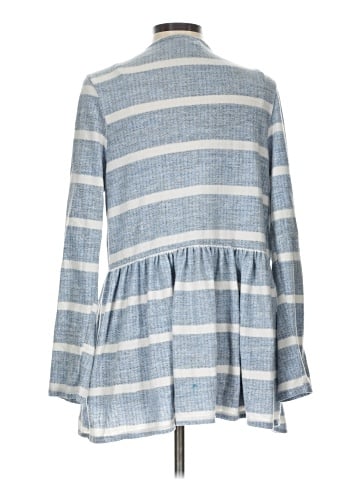 Lularoe Cardigan (view 2)