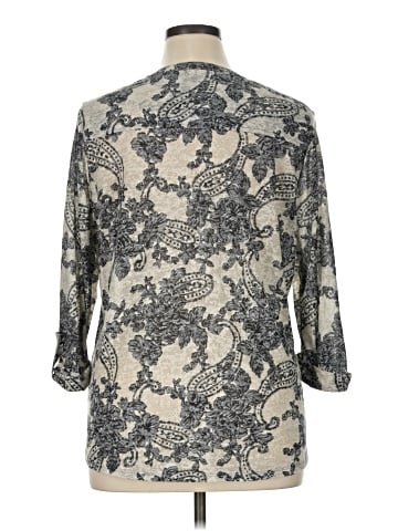 Roz & Ali 3/4 Sleeve Blouse (view 2)