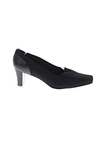 Liz Claiborne Heels (view 1)