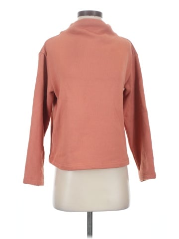 Uniqlo Turtleneck Sweater (view 1)